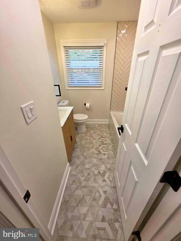 1171 LEWIS TER, West Deptford, NJ 08096
