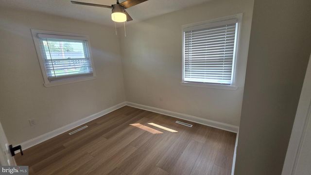 1171 LEWIS TER, West Deptford, NJ 08096