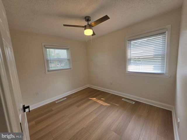 1171 LEWIS TER, West Deptford, NJ 08096