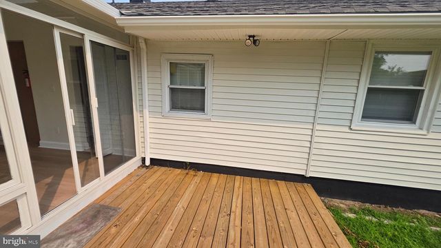 1171 LEWIS TER, West Deptford, NJ 08096