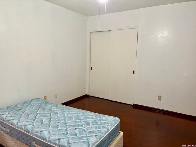 4523 Waikiki Dr, San Antonio, TX 78218