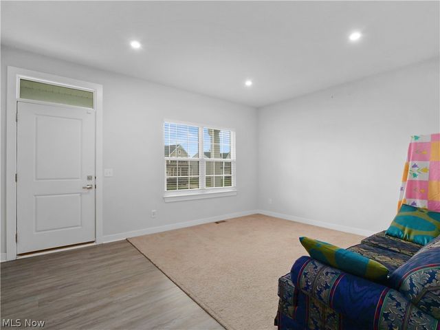 1678 Duncan Way, Streetsboro, OH 44241