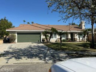 9135 Boxwood Avenue, Fontana, CA 92335