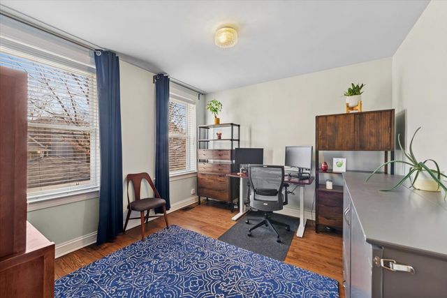 3037 N Troy Street 1E, Chicago, IL 60618