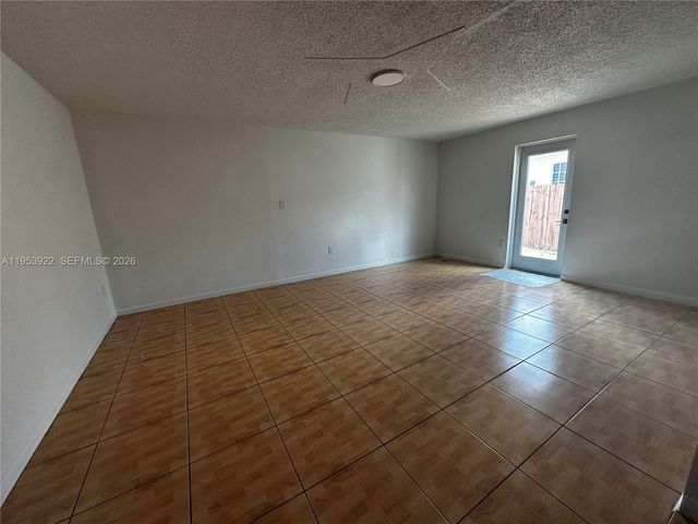 350 W 34th St, Hialeah, FL 33012