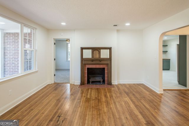 315 Strickland Avenue, Blackshear, GA 31516