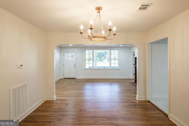 315 Strickland Avenue, Blackshear, GA 31516