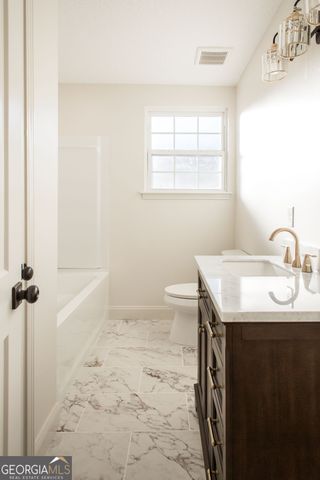 315 Strickland Avenue, Blackshear, GA 31516