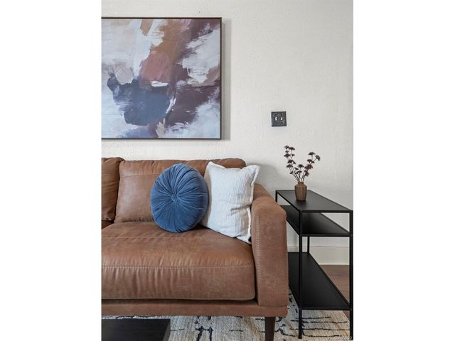 1056 S Pennsylvania St, Denver, CO 80209