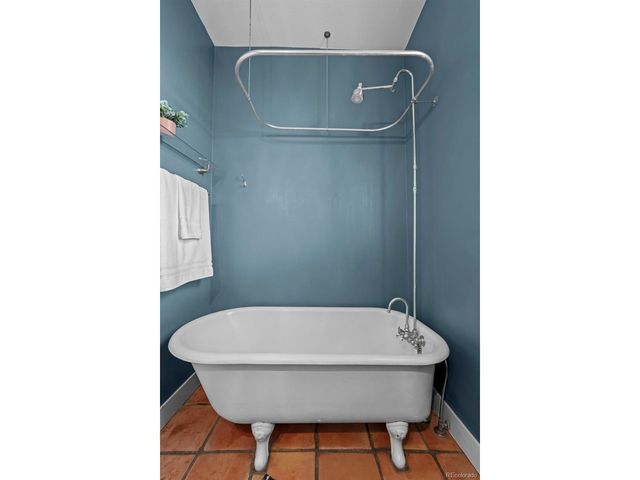 1056 S Pennsylvania St, Denver, CO 80209