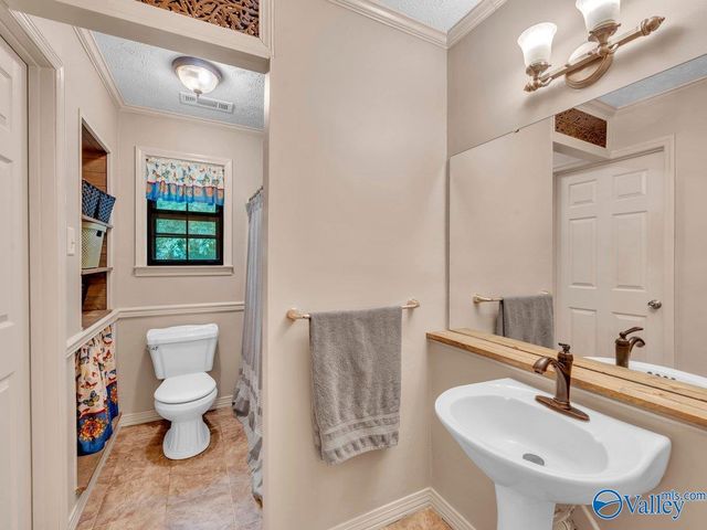 23634 Miller Road, Athens, AL 35613