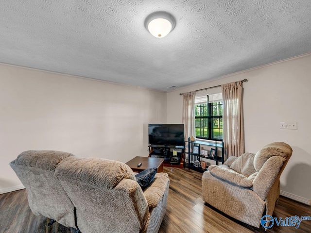 23634 Miller Road, Athens, AL 35613