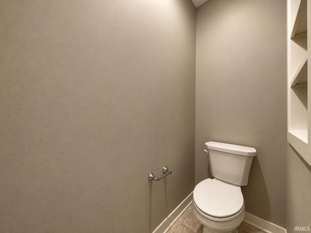 4924 Alaina Drive, Newburgh, IN 47630