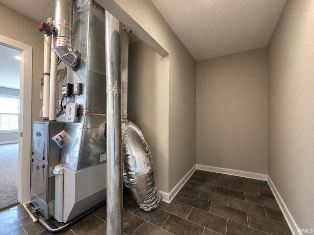 4924 Alaina Drive, Newburgh, IN 47630