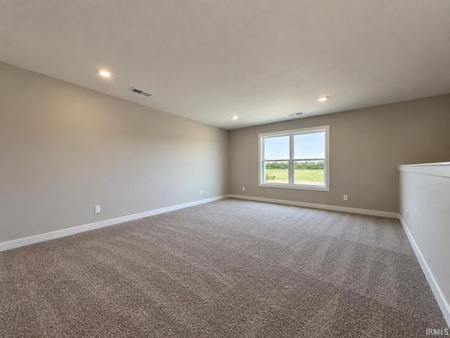 4924 Alaina Drive, Newburgh, IN 47630