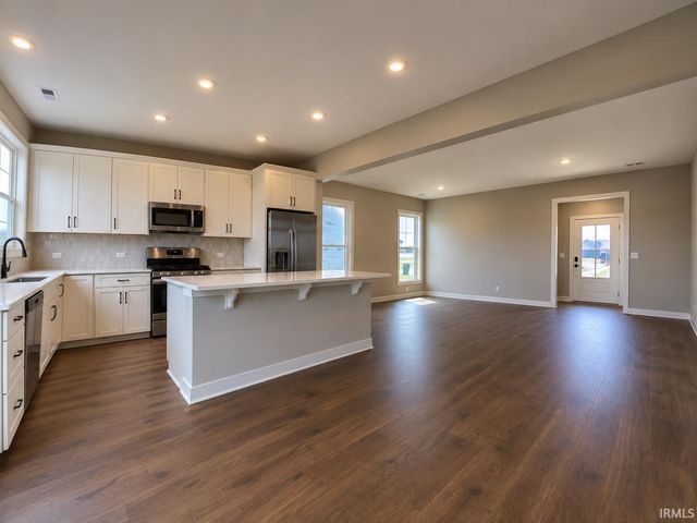 4924 Alaina Drive, Newburgh, IN 47630