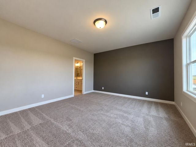 4924 Alaina Drive, Newburgh, IN 47630