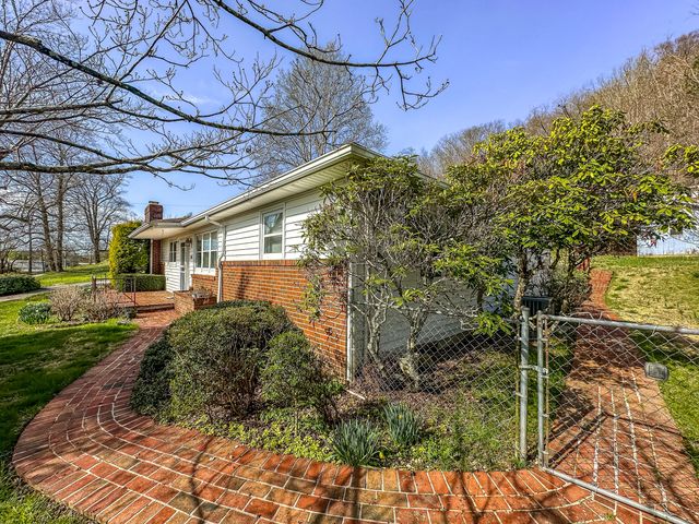 721 Pitzer Street, Barbourville, KY 40906