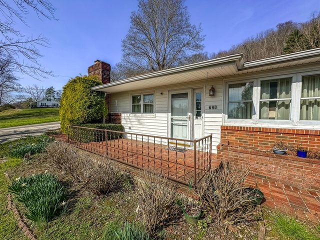 721 Pitzer Street, Barbourville, KY 40906