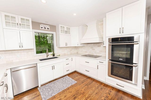 35970 Timber Ridge Lane, Willoughby, OH 44094
