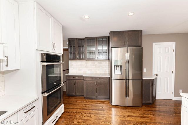 35970 Timber Ridge Lane, Willoughby, OH 44094
