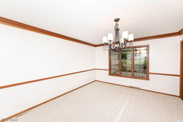 35970 Timber Ridge Lane, Willoughby, OH 44094
