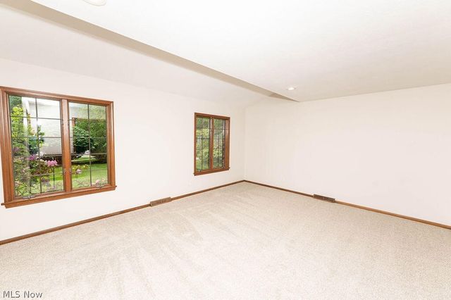 35970 Timber Ridge Lane, Willoughby, OH 44094
