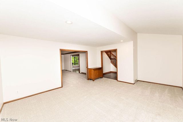 35970 Timber Ridge Lane, Willoughby, OH 44094