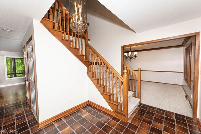 35970 Timber Ridge Lane, Willoughby, OH 44094