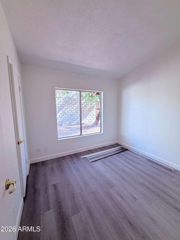 2705 W ESTRELLA Drive, Chandler, AZ 85224