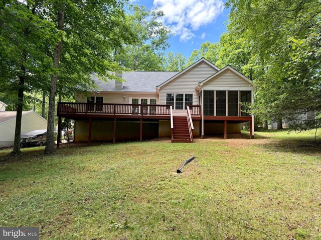 421 BIRDIE RD, Locust Grove, VA 22508