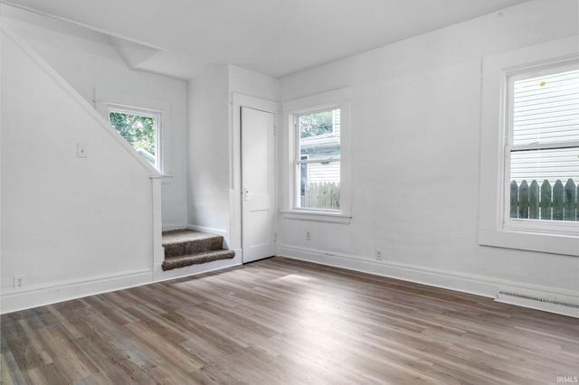 1129 Huey Street, South Bend, IN 46628