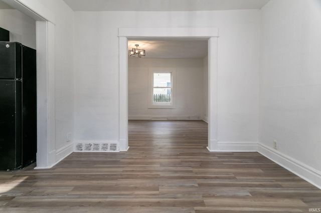 1129 Huey Street, South Bend, IN 46628