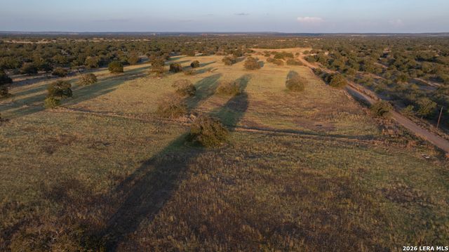 12805 Blackjack Rd, Mason, TX 76842