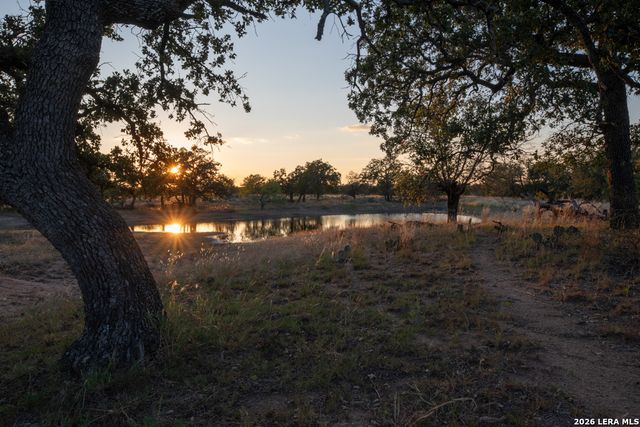12805 Blackjack Rd, Mason, TX 76842