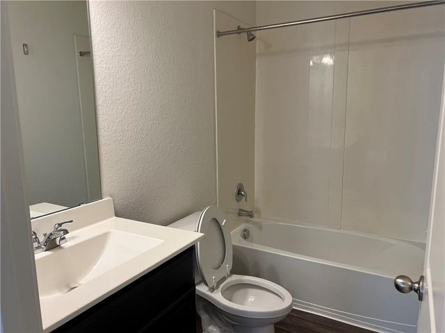337 Wonderful Life WAY, Jarrell, TX 76537