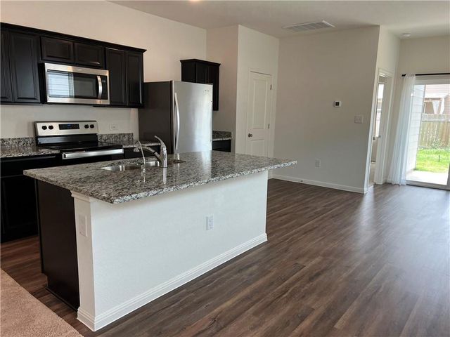337 Wonderful Life WAY, Jarrell, TX 76537