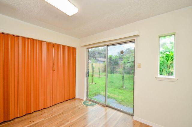 1927 Dormstom Lane, Houston, TX 77088