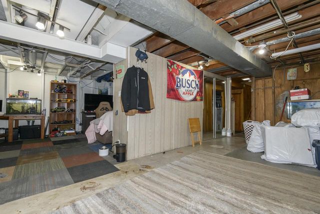 5107 Russell COURT E, Greendale, WI 53129