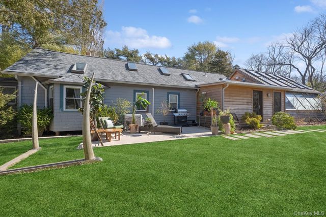 1 Burkeshire Drive, Sag Harbor, NY 11963