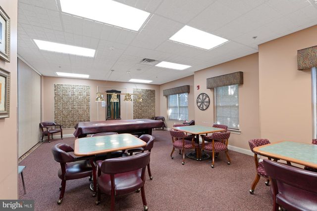 97 MEADOWLARK DR, Hamilton, NJ 08690