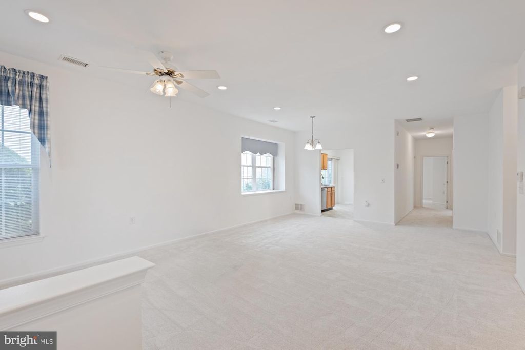 97 MEADOWLARK DR, HAMILTON, NJ 08690 — photo 3