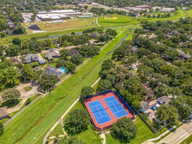 13903 Wilde Forest Court, Sugar Land, TX 77498