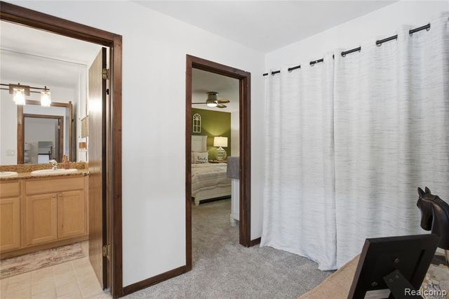 6608 Red Cedar Lane, West Bloomfield, MI 48324