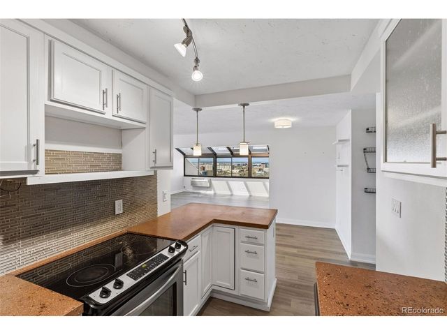 1313 N Williams St 1601, Denver, CO 80218