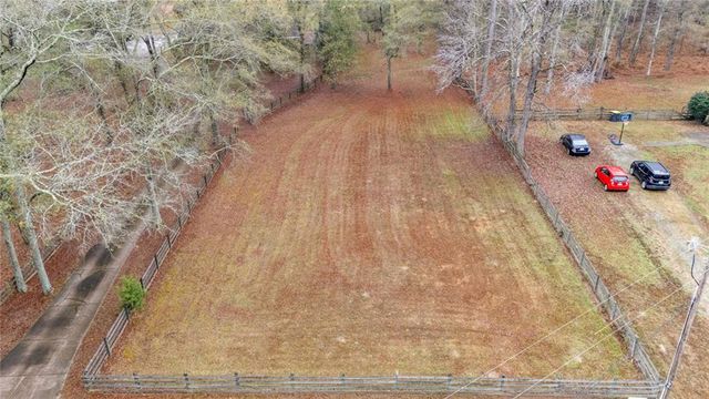 165 Shamrock Drive, Fayetteville, GA 30215