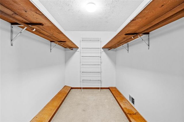 165 Shamrock Drive, Fayetteville, GA 30215