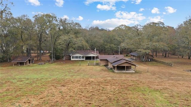 165 Shamrock Drive, Fayetteville, GA 30215