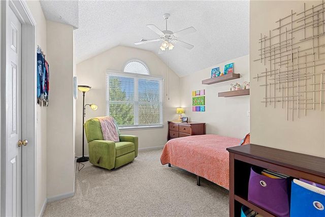 15921 Ash Street, Overland Park, KS 66085