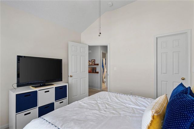 15921 Ash Street, Overland Park, KS 66085